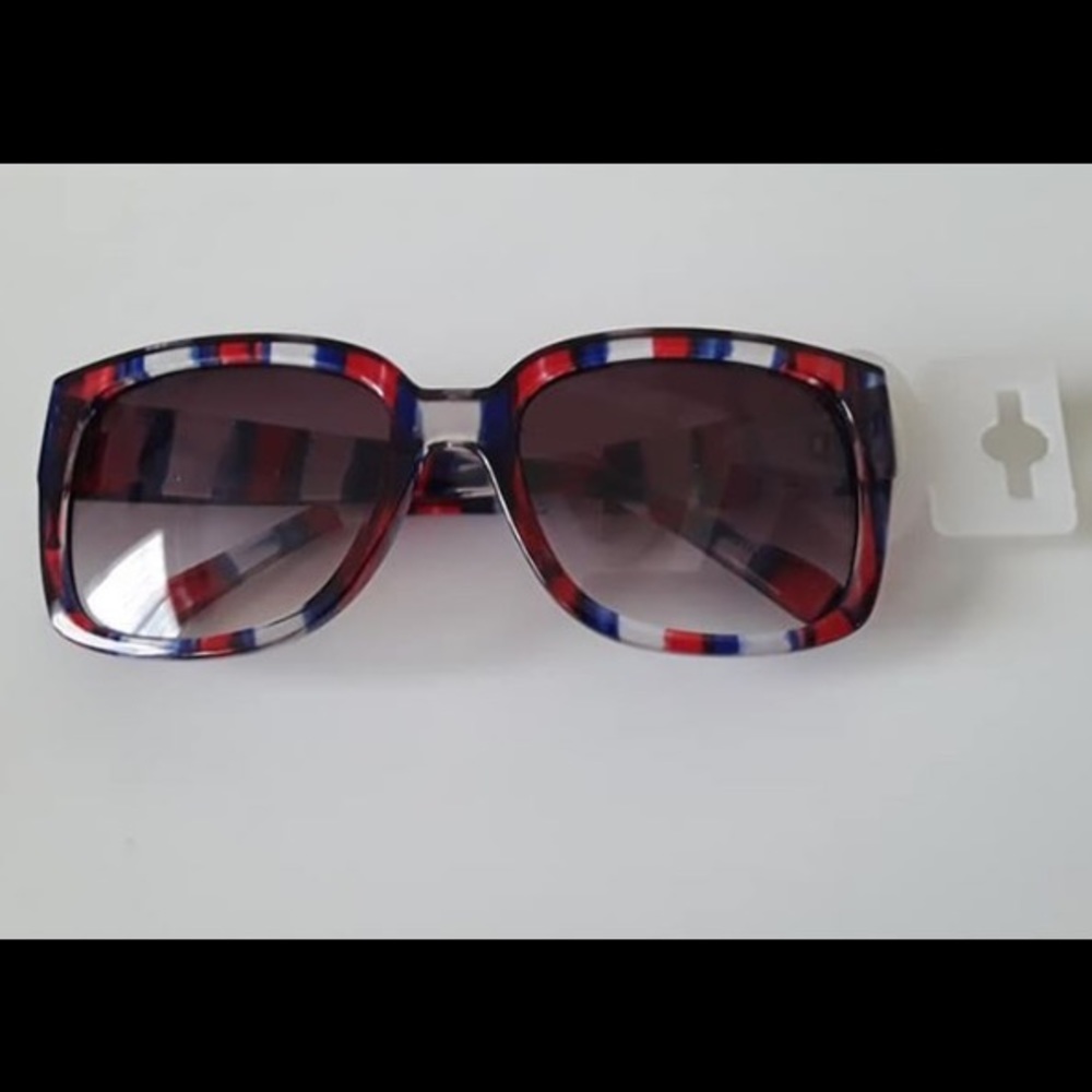 🛑Brand new sunglasses